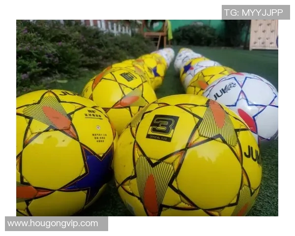 镜头捕捉：五大联赛赛场小动作引发热议